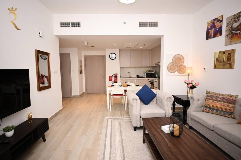 Charming Rossa 1br Getaway Yas Island