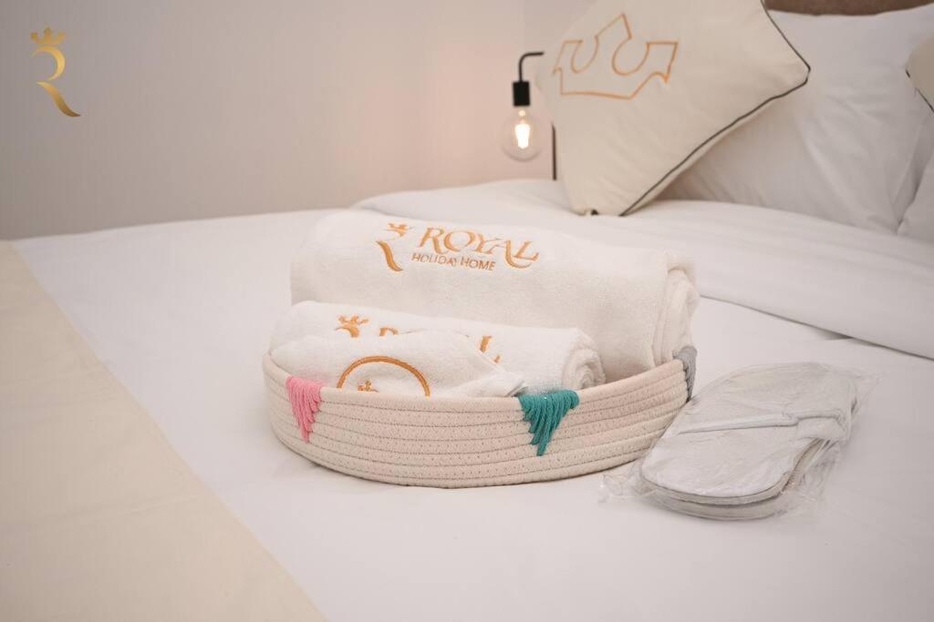 Charming Rossa 1br Getaway Yas Island Abu Dhabi