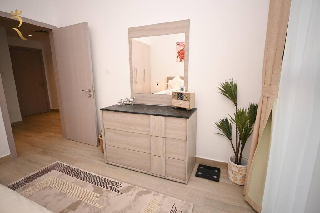 Charming Rossa 1br Getaway Yas Island *